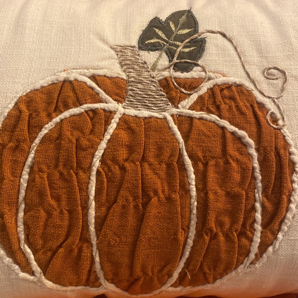 Long new Pumpkins decorative pillow with tag - Picture 3 of 8